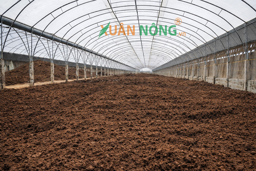 Nhà Kính Phơi Phân Hữu Cơ – Giải Pháp Làm Khô Nhanh, Đạt Chuẩn